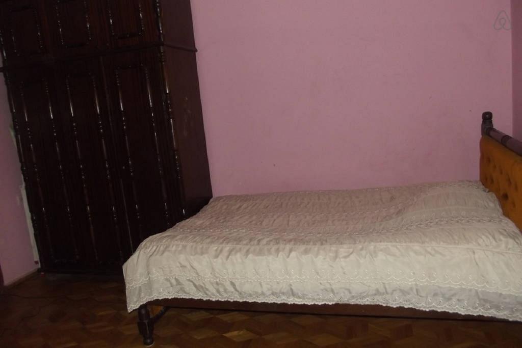 Apartment Irma Rustaveli 57 باتومي الغرفة الصورة