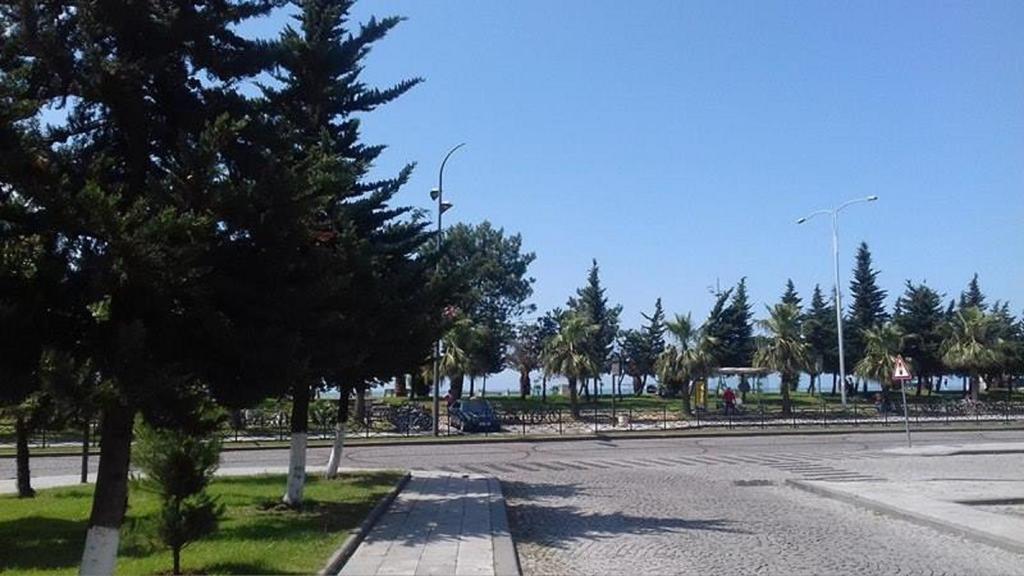 Apartment Irma Rustaveli 57 باتومي المظهر الخارجي الصورة