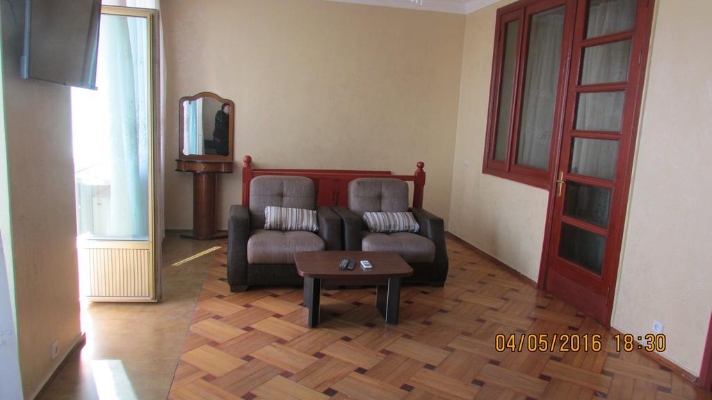 Apartment Irma Rustaveli 57 باتومي المظهر الخارجي الصورة